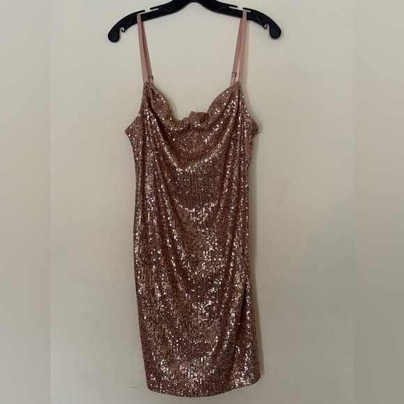 MARINA Dresses & Skirts - MARINA Women’s Rose Gold Sequin Spaghetti Strap Dress